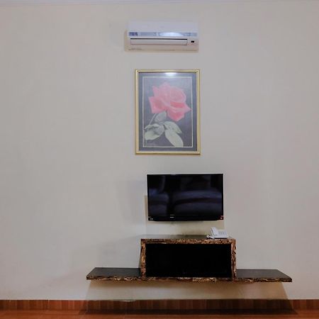 Hotel Mahkota Plengkung By Ecommerceloka Banyuwangi  Esterno foto