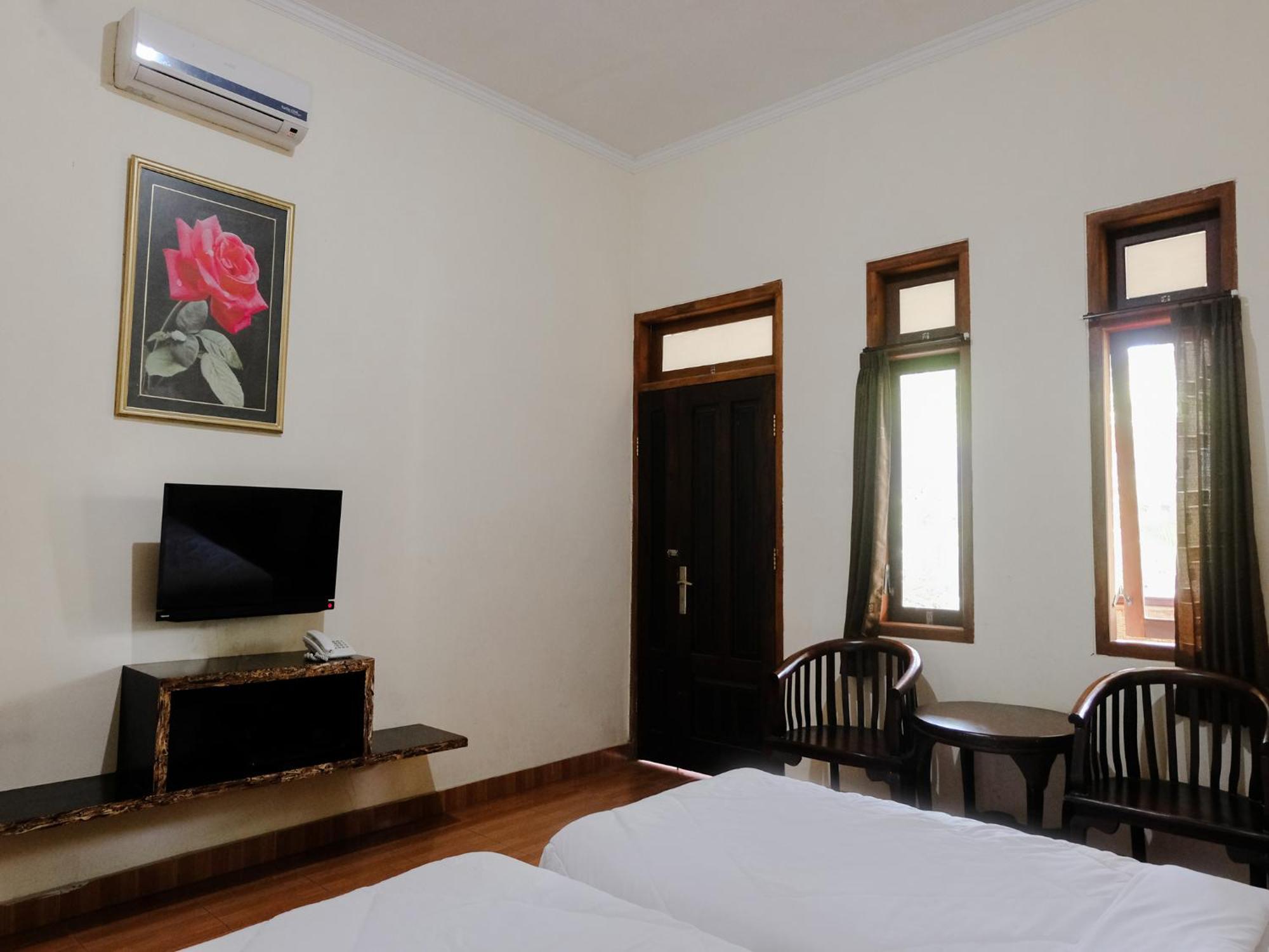 Hotel Mahkota Plengkung By Ecommerceloka Banyuwangi  Camera foto